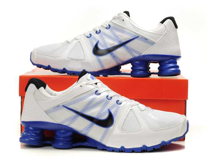 Chaussures Nike Shox